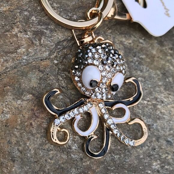 Octopus Keychain - Picture 4 of 11
